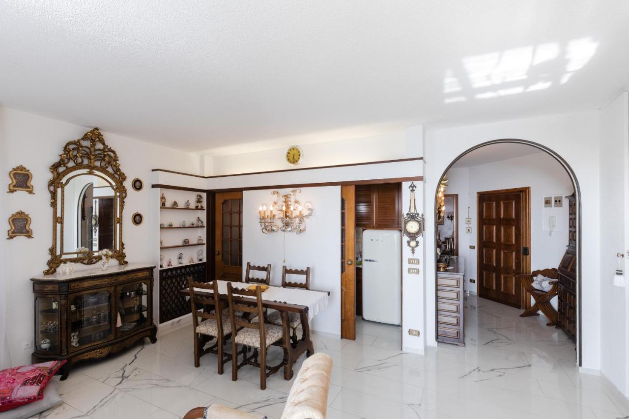 116 - Casa Colorata Vista Mare, 500M Dalla Spiaggia - Parcheggio Privato Gratis Incluso Ospedaletti Exterior foto